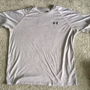 Under armour t shirt